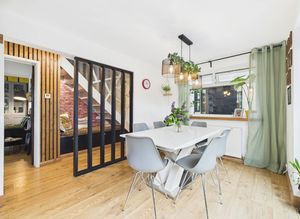 Dining Area - click for photo gallery